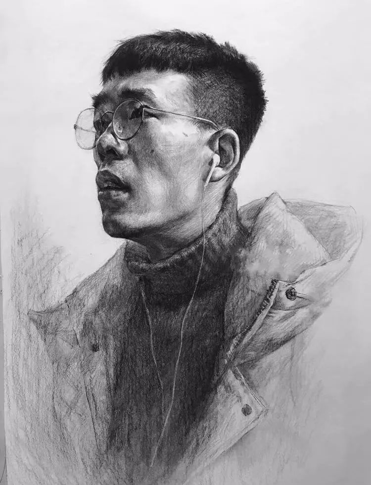 李浩杰素描