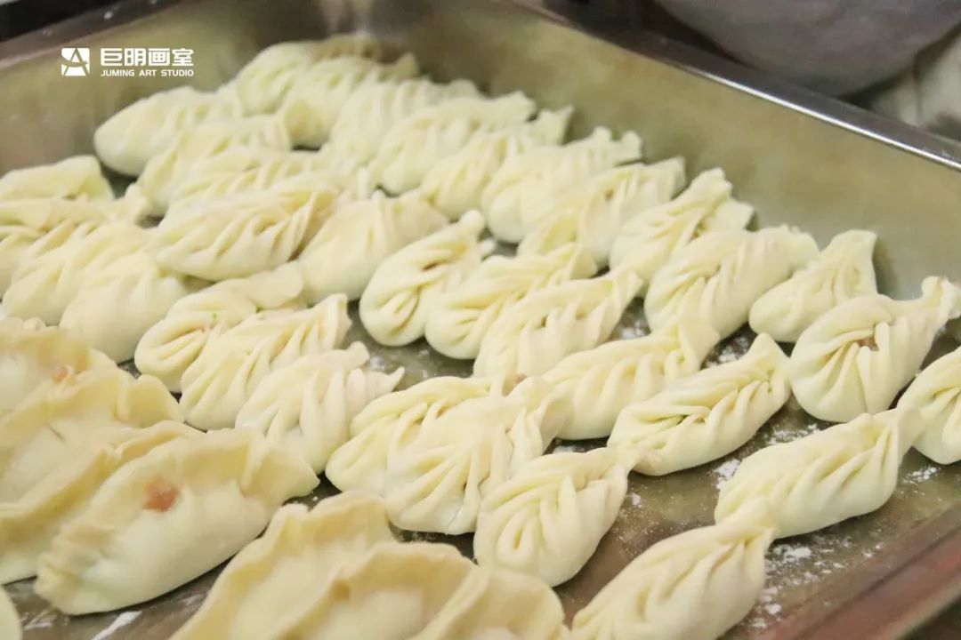 巨明画室欢庆小年丨饺子香,春联美,红包暖,共绘团圆佳节 巨明画室欢庆小年丨饺子香,春联美,红包暖,共绘团圆佳节