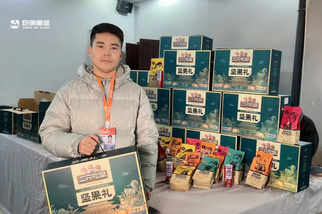 巨明画室欢庆小年丨饺子香,春联美,红包暖,共绘团圆佳节 巨明画室欢庆小年丨饺子香,春联美,红包暖,共绘团圆佳节