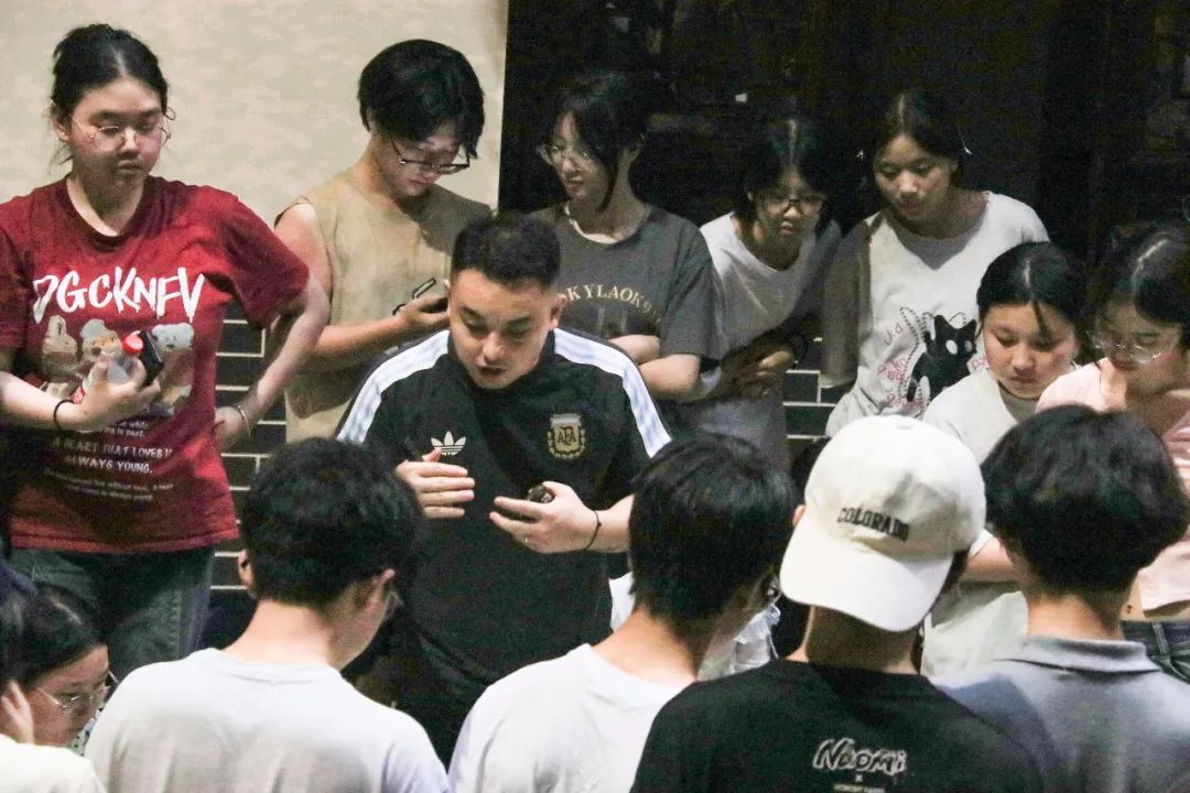 上里古镇写生回顾丨重庆巨明画室2025届秋季写生 上里古镇写生回顾丨重庆巨明画室2025届秋季写生