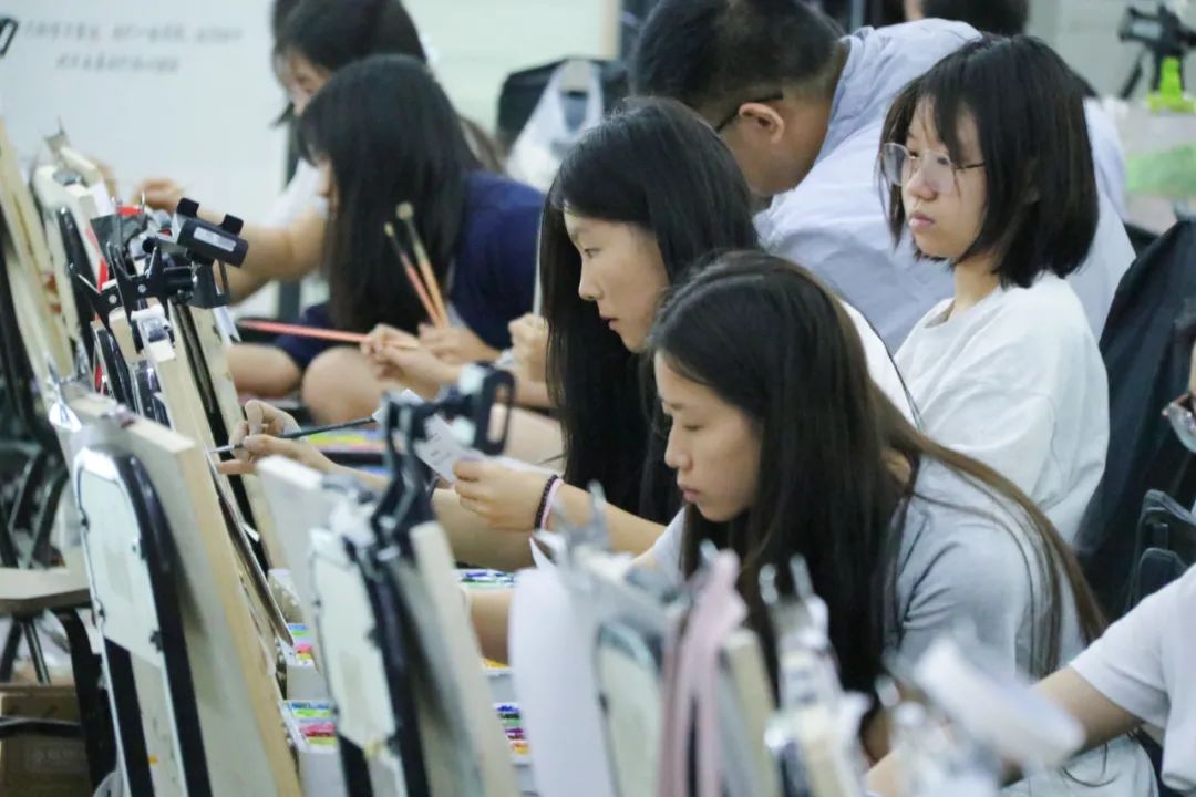 以考为阶，丈量成长丨重庆巨明画室2025年7月水平测试