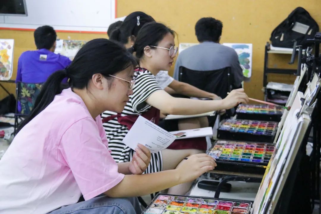以考为阶，丈量成长丨重庆巨明画室2025年7月水平测试