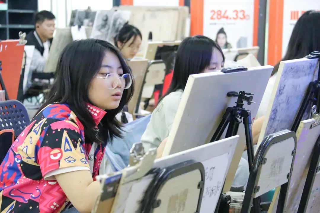 以考为阶，丈量成长丨重庆巨明画室2025年7月水平测试