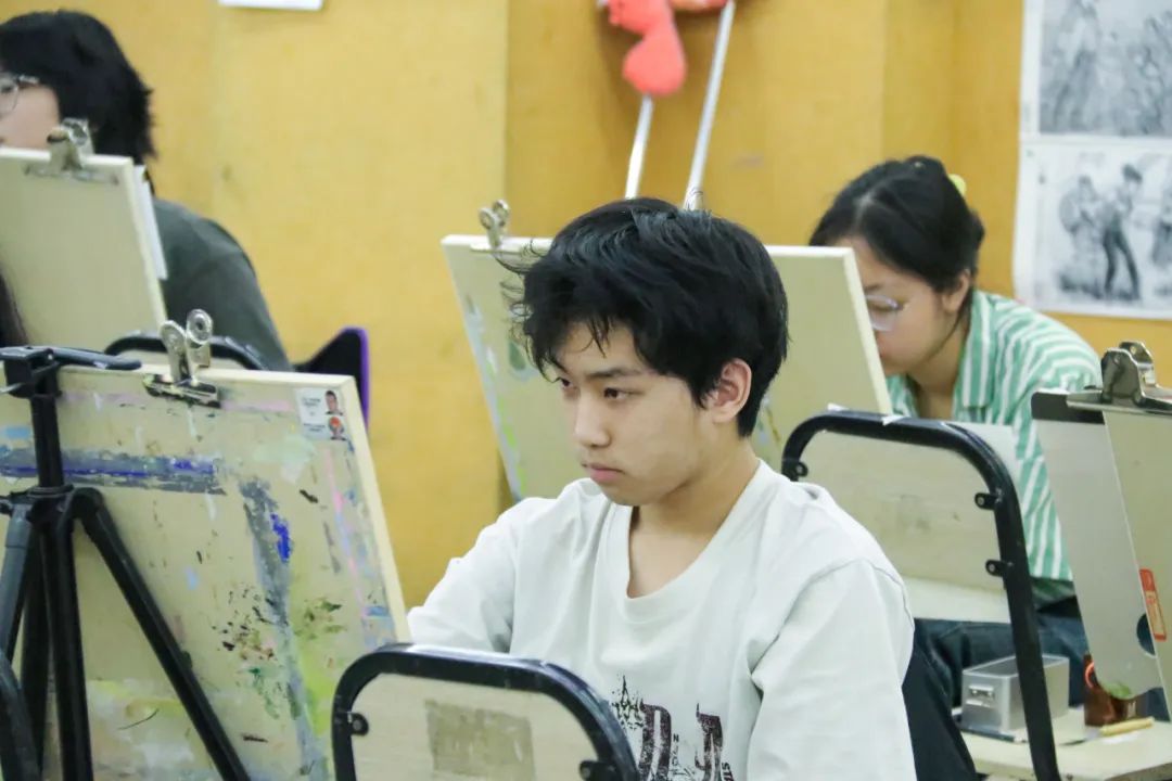 以考为阶，丈量成长丨重庆巨明画室2025年7月水平测试