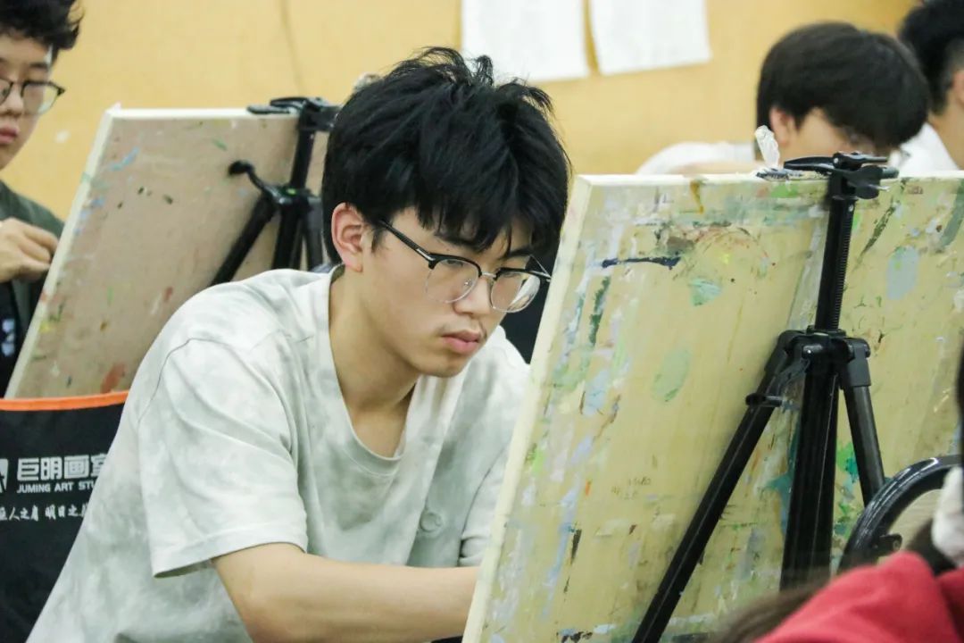 以考为阶，丈量成长丨重庆巨明画室2025年7月水平测试