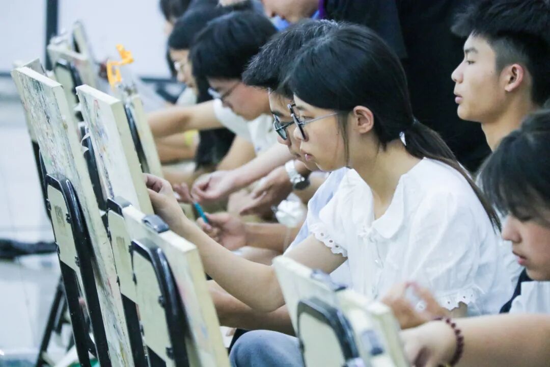 寒假领跑,让进步看得见丨重庆巨明画室2026届寒假班招生简章 寒假领跑,让进步看得见丨重庆巨明画室2026届寒假班招生简章