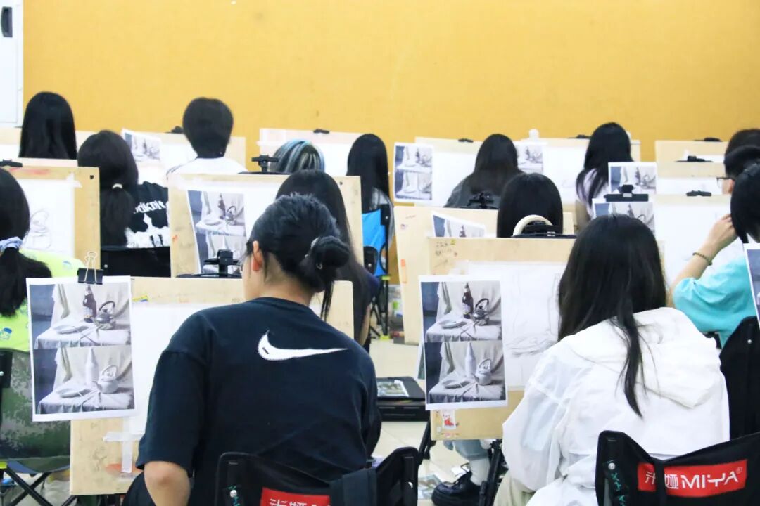 寒假领跑,让进步看得见丨重庆巨明画室2026届寒假班招生简章 寒假领跑,让进步看得见丨重庆巨明画室2026届寒假班招生简章