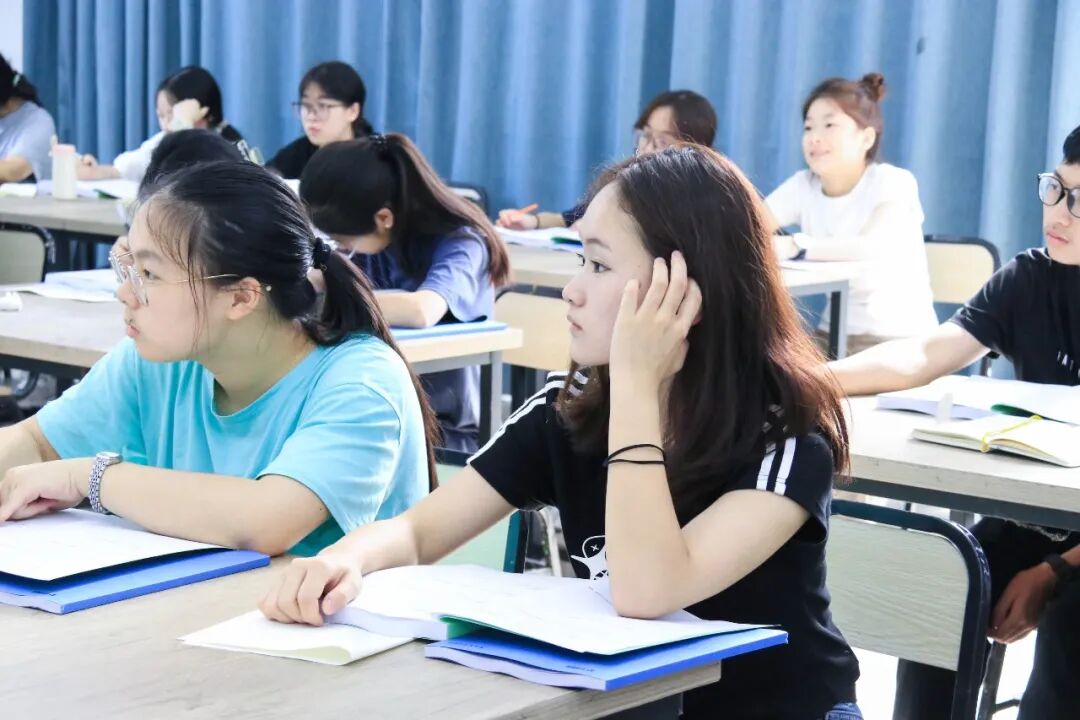 重启征程,再战 2026丨巨明画室2027届复读生招生简章 重启征程,再战 2026丨巨明画室2027届复读生招生简章